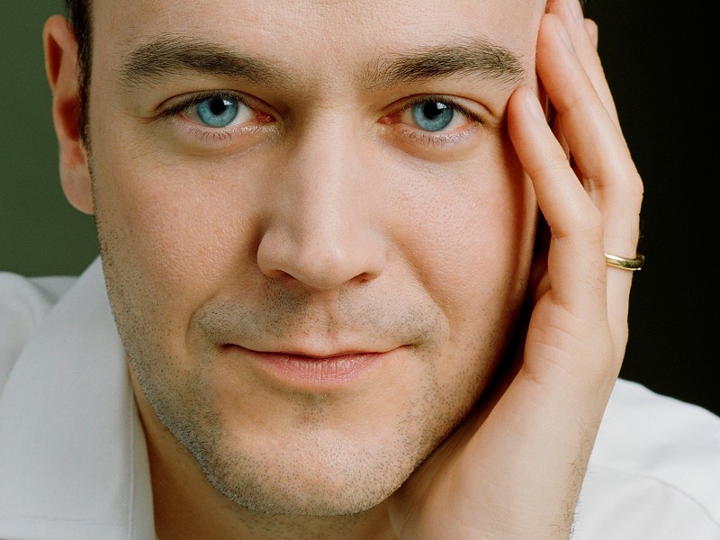 leon mccawley(piano international classical series