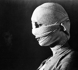 Les Yeux Sans Visage / Eyes Without a Face (1960) – Classic French Cinema