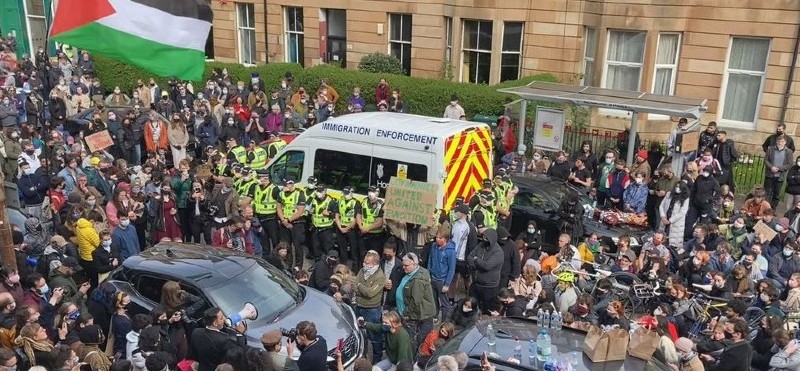 Everybody To Kenmure Street image