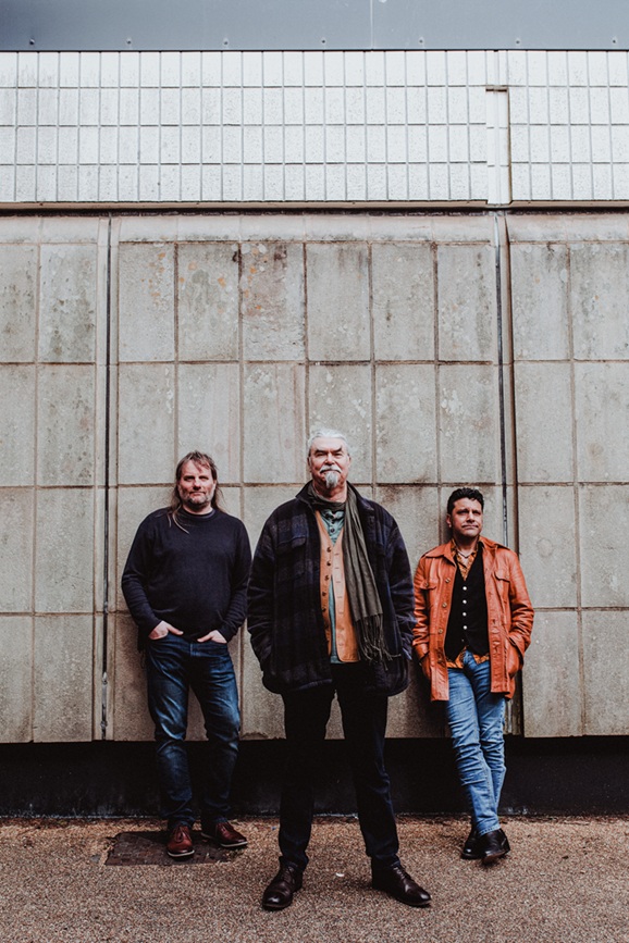 Peter Knight's Gigspanner Trio