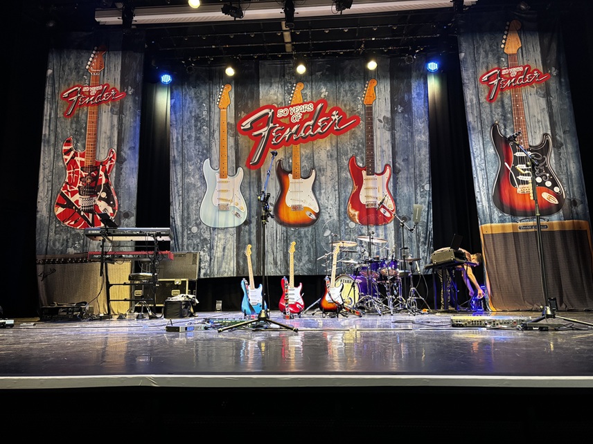 50 Years of Fender - The Stratocaster Story