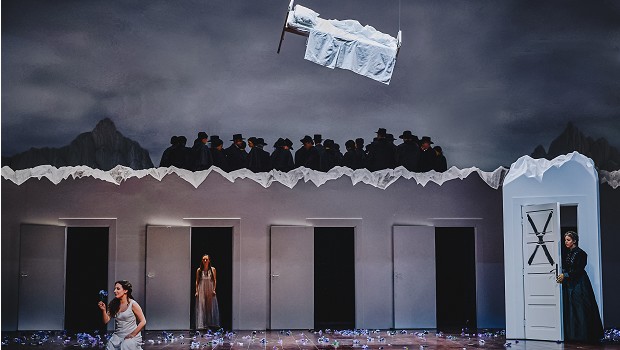 Met Opera: La Sonnambula