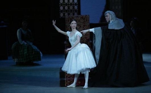 BOLSHOI: COPPELIA
