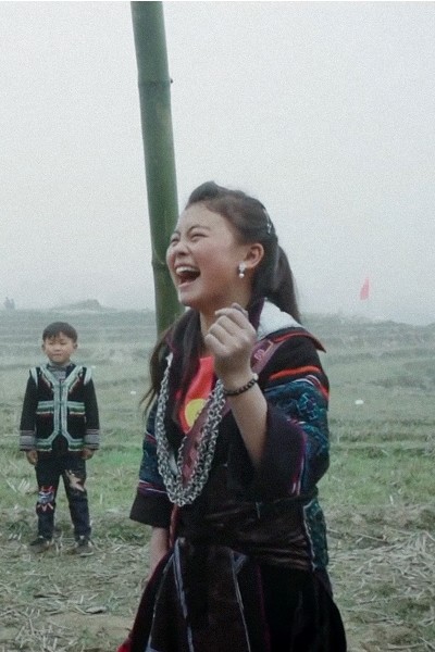 Children of the Mist 
(Những đứa trẻ trong sương)