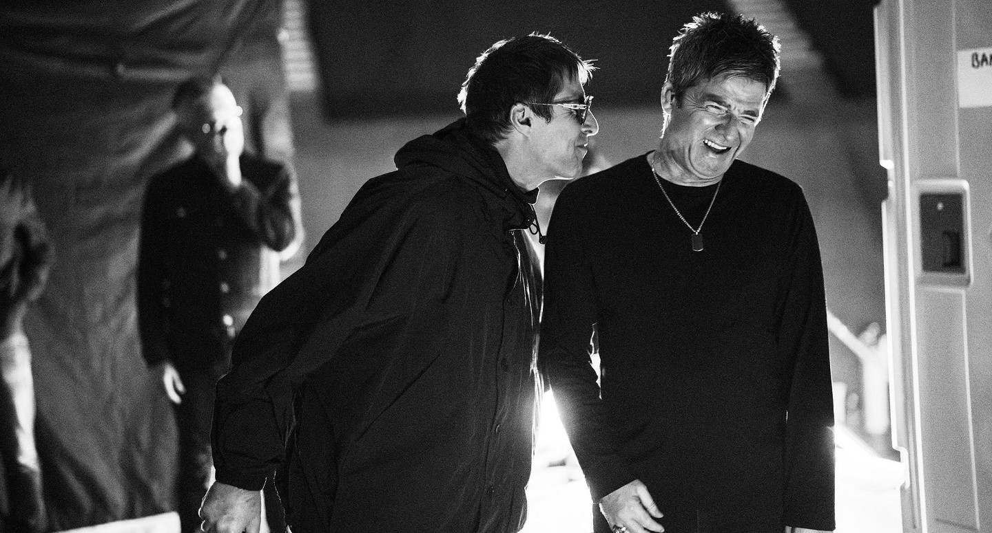 OASIS: DON’T LOOK BACK IN ANGER