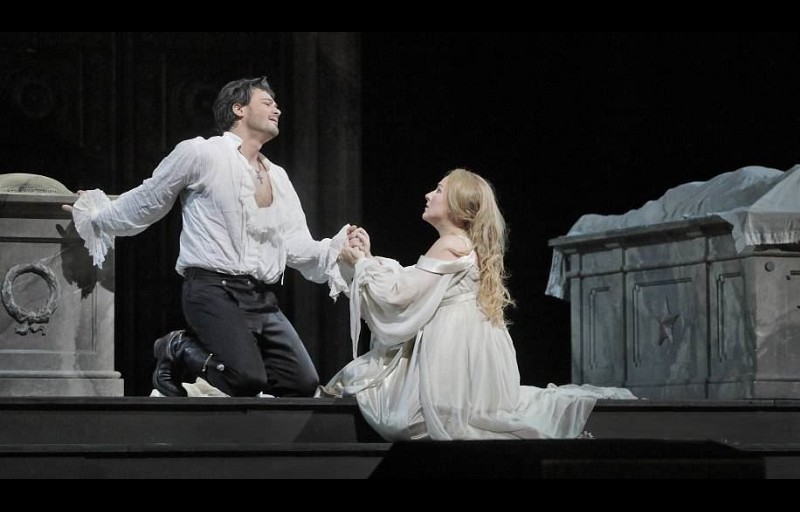 MET Opera Romeo Et Juliette
