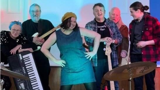 Friday Night Is Music Night - The Refreshers