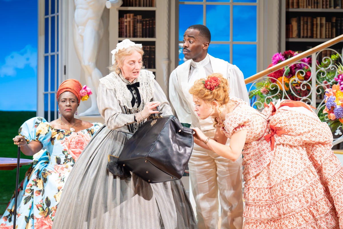 NT Live: The Importance of Being Earnest