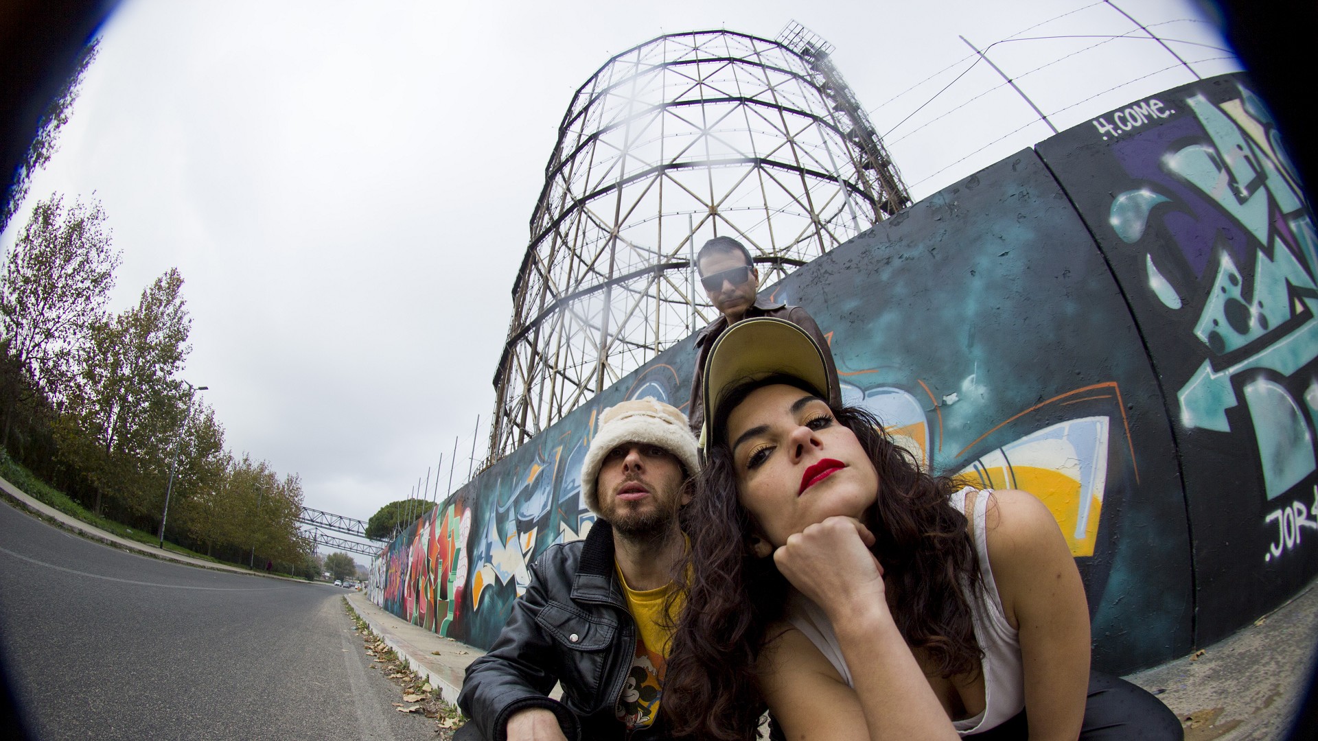 Friday Night Is Music Night - Lora & The Stalkers