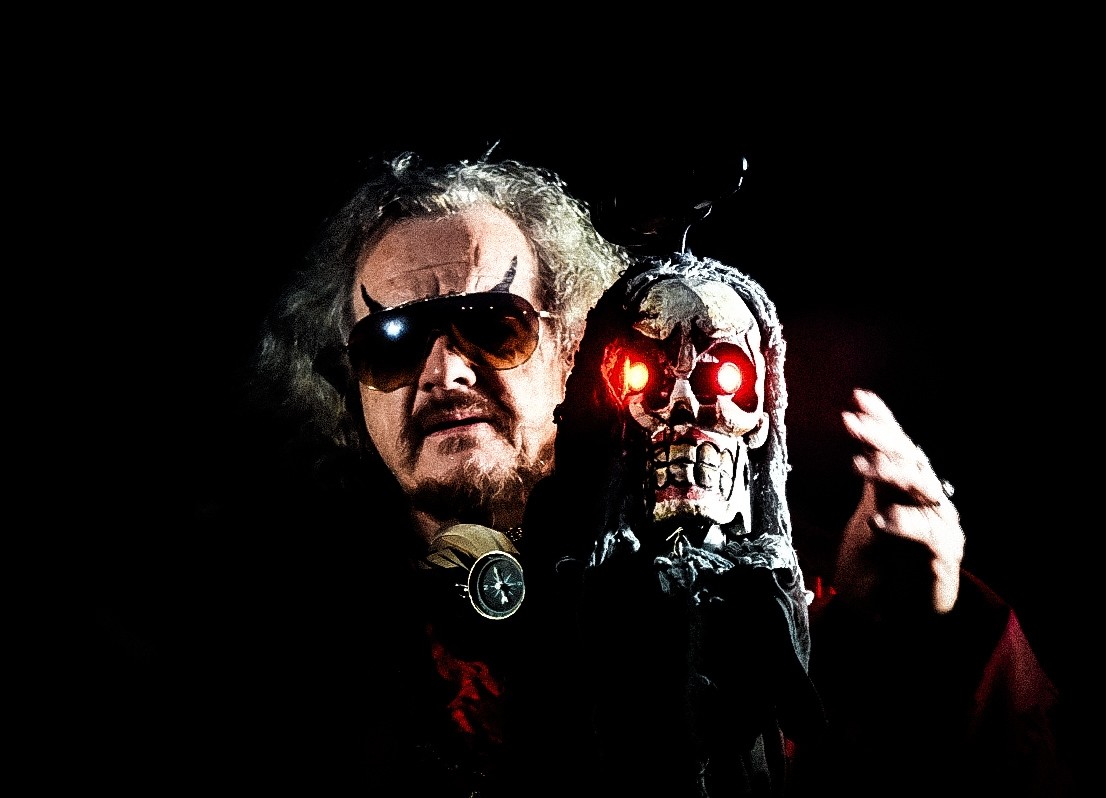 Friday Night Is Music Night - Clive Jackson