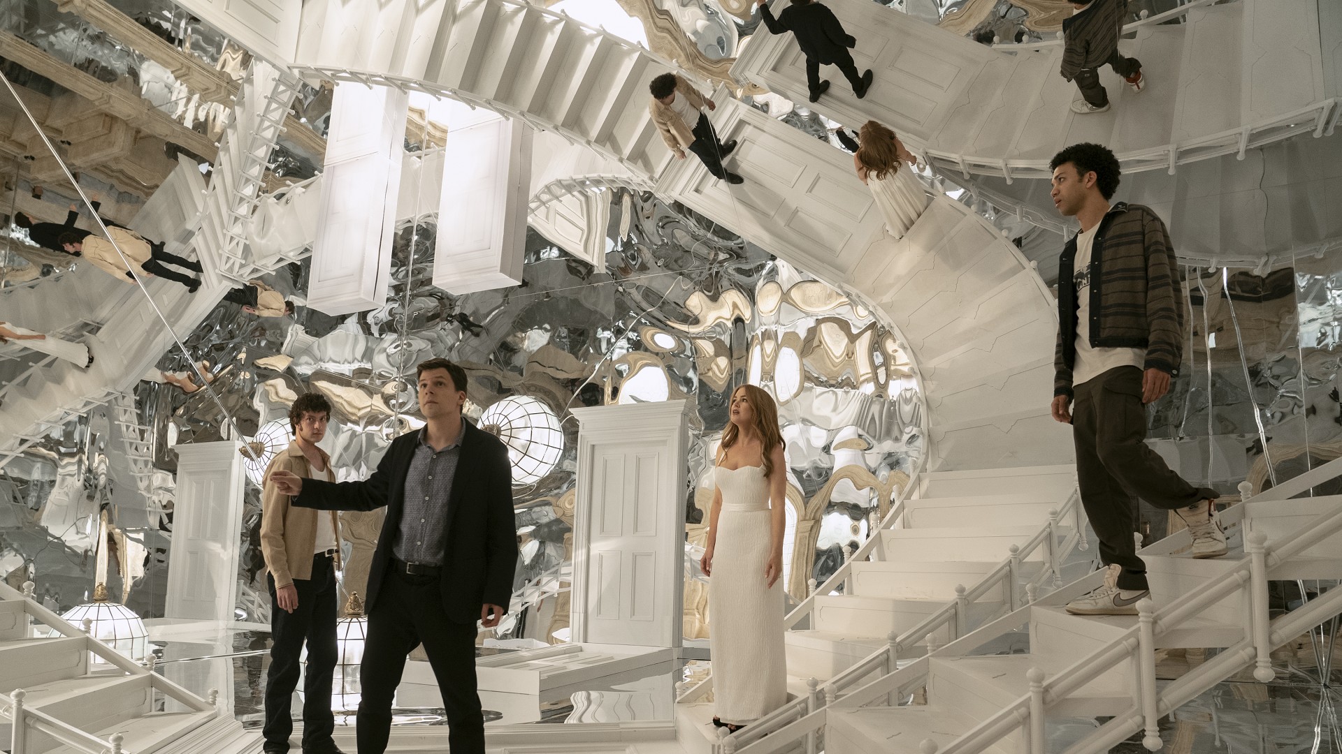 Now You See Me: Now You Don't