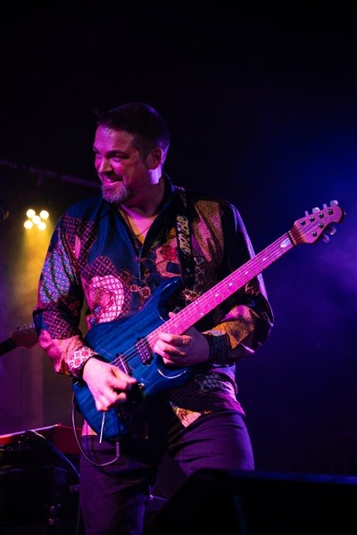 Nicolas Meier Infinity Group featuring Dudley Ross