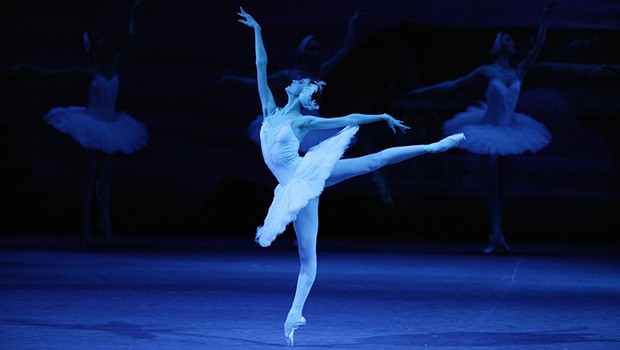 Bolshoi: Swan Lake (Live)