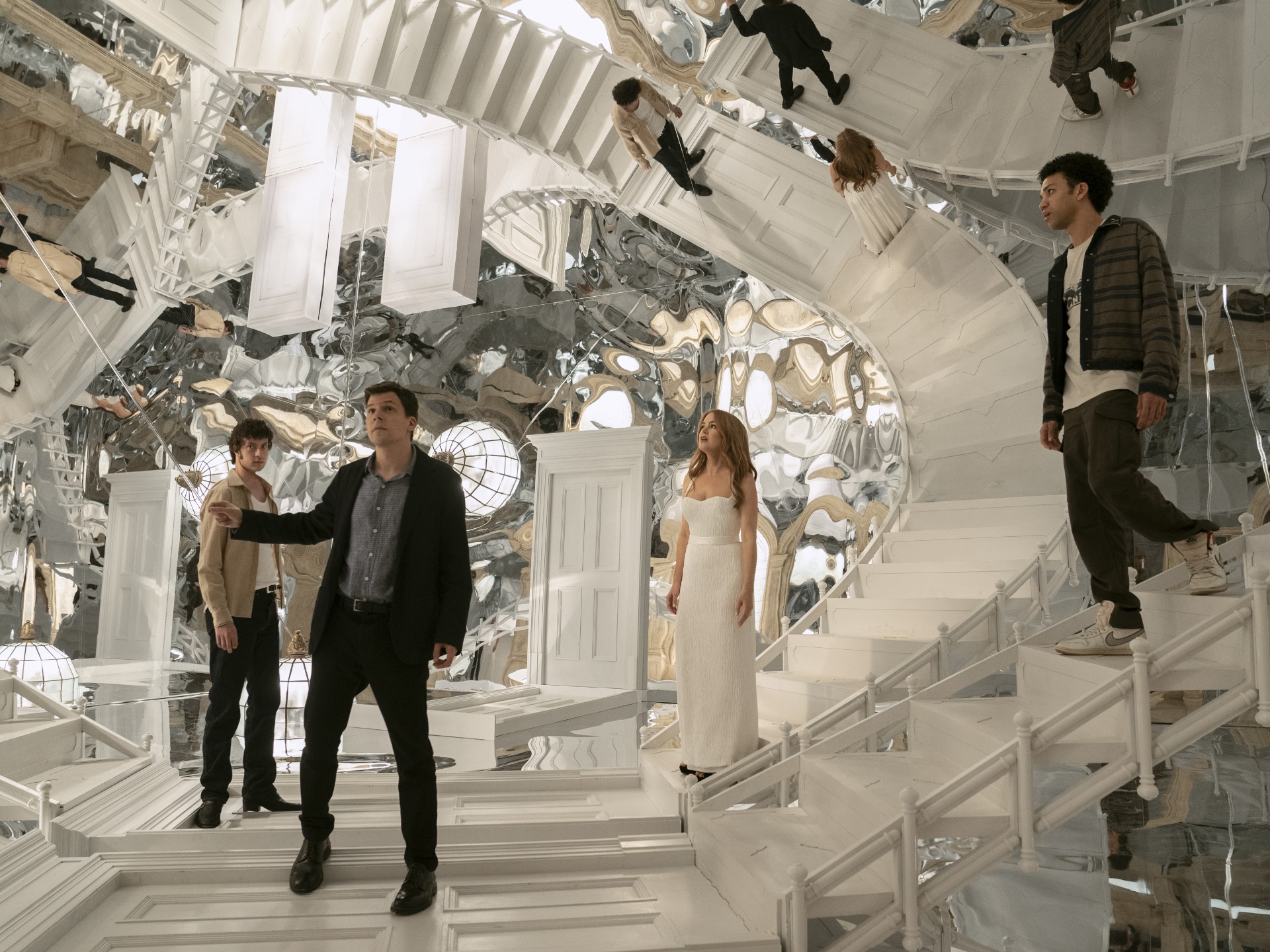 Now You See Me: Now You Don't