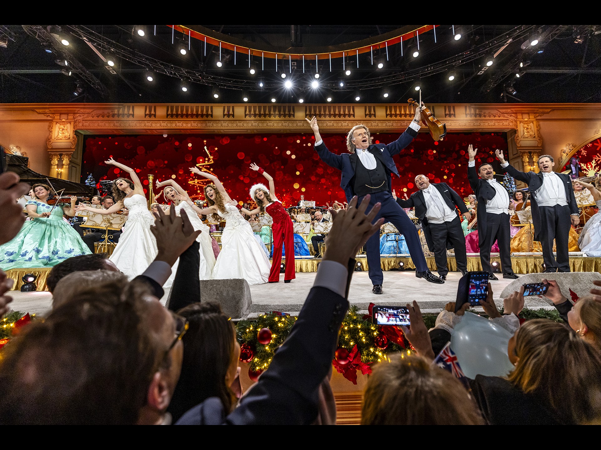 André Rieu's 2024 Christmas Concert: Gold & Silver