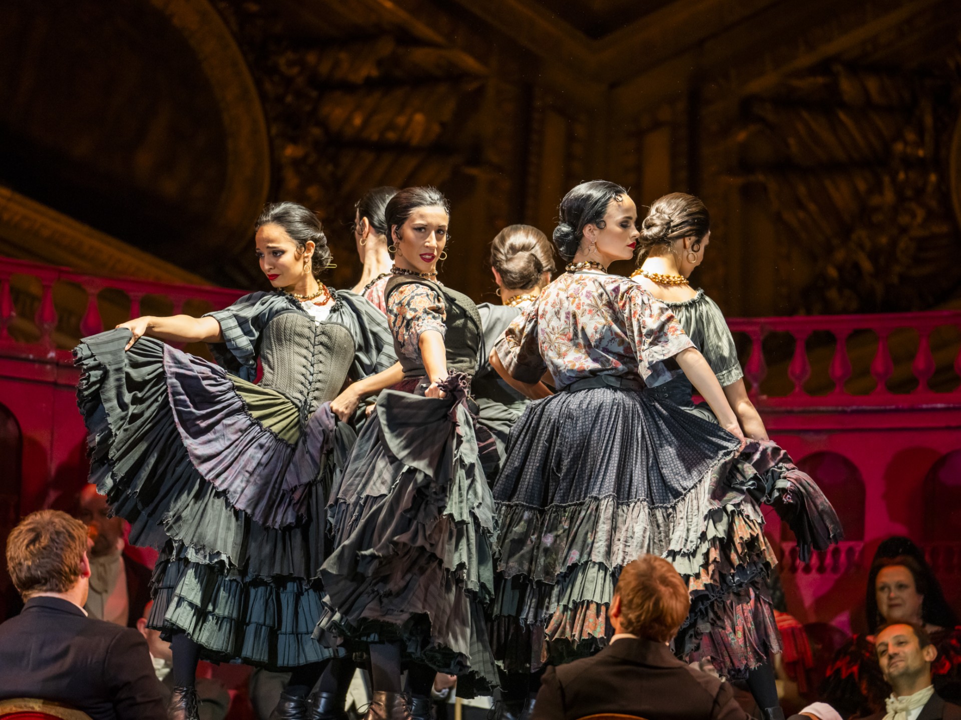 Royal Ballet & Opera- La Traviata