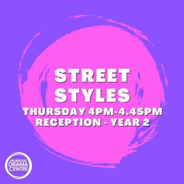 Thursday Street Styles R - Year 2