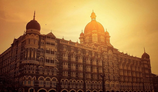 HOTEL MUMBAI