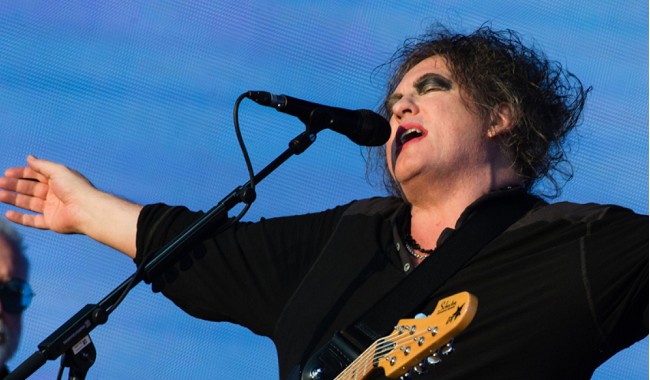 PITCHBLACK PICTURES: THE CURE - LIVE IN HYDE PARK