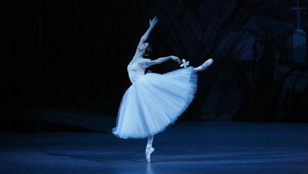 Bolshoi Ballet 2017/18: Giselle