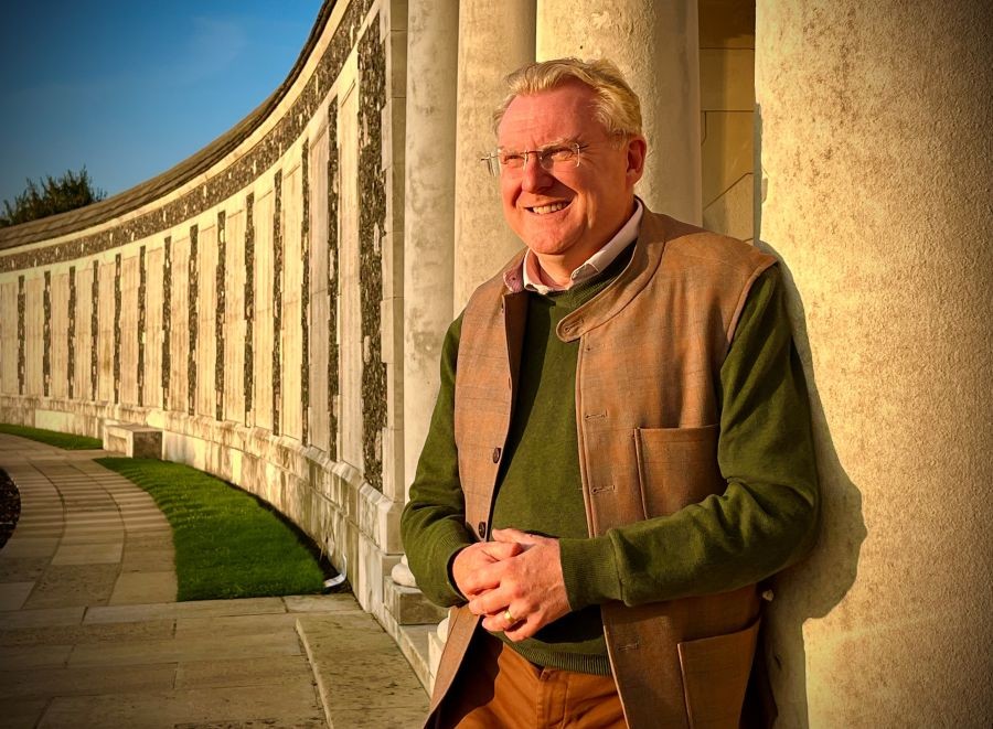 Mark Smith - Antiques Expert