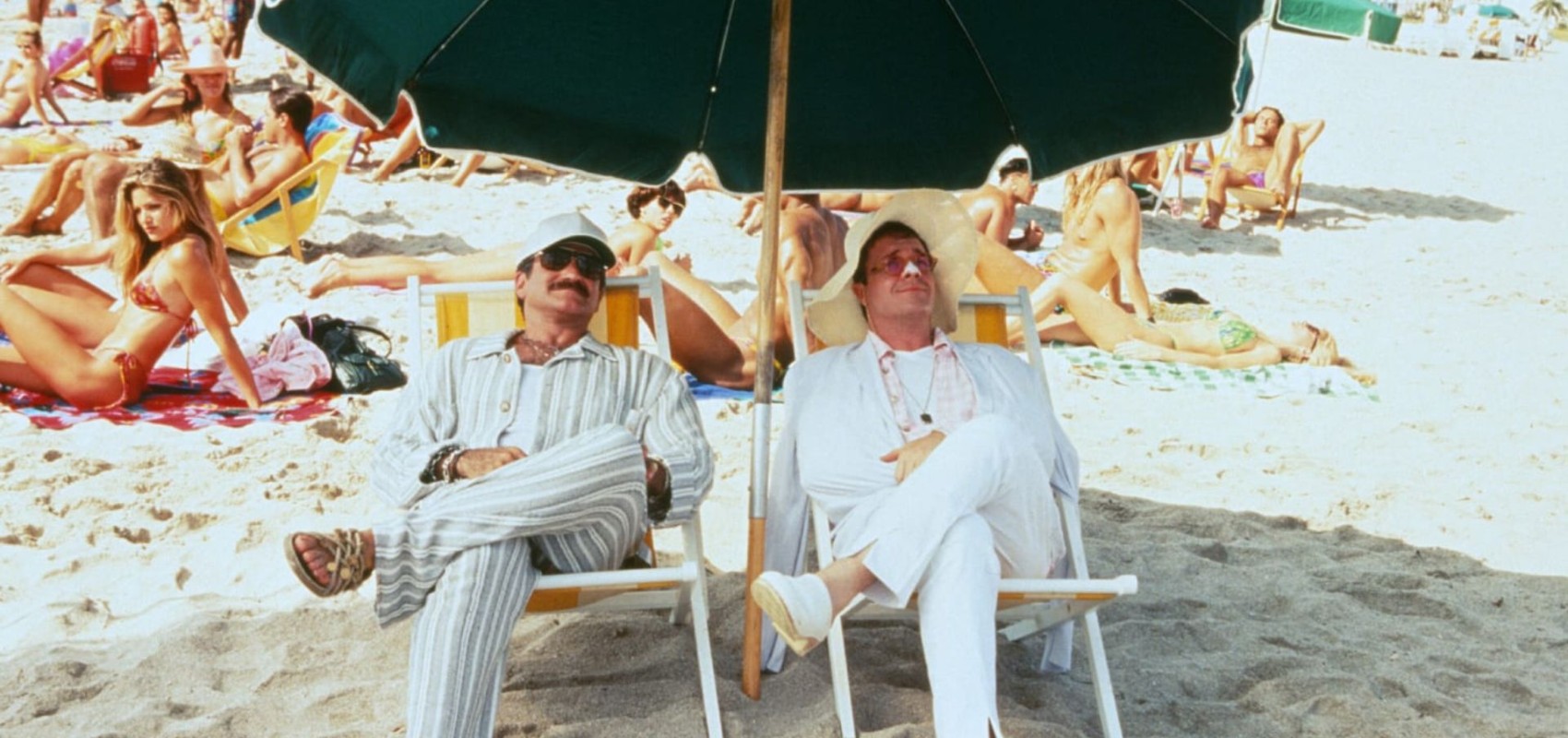 Cinema in the Square: The Birdcage (30th Anniversary) (CC)